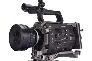 为了让您能够更好地安排年末拍摄档期，我们建议您提前与我们联系，预定我们的拍摄服务。