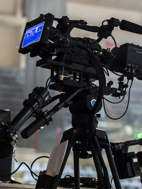 每年数百场拍摄经验，为您的工作保驾护航。